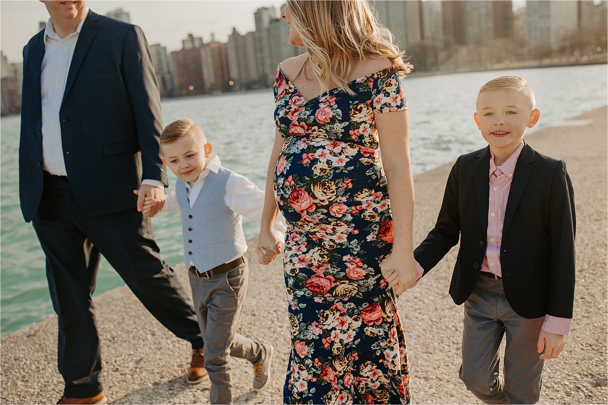 Family Maternity Session in Downtown Chicago at North Avenue Beach. Krystal Richmond Photography. 